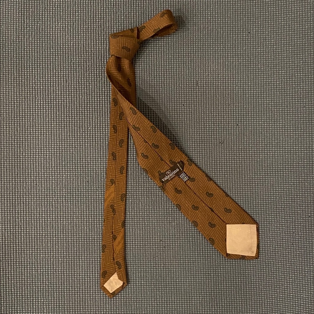 Vintage Valentino Skinny Printed Silk Necktie